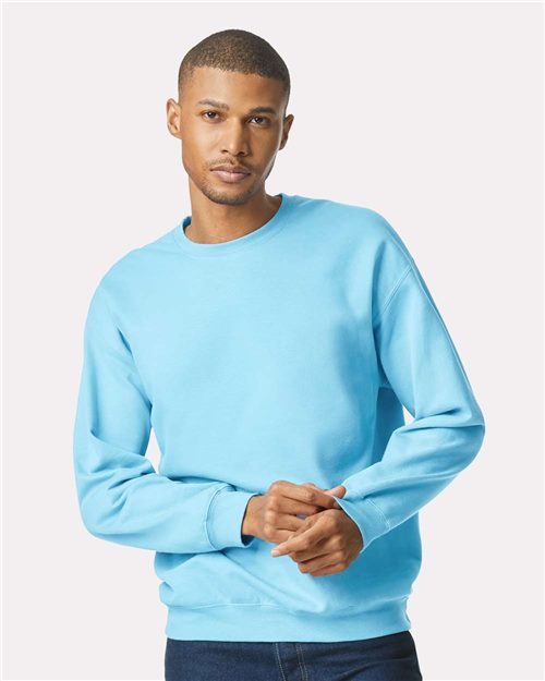 Unisex Softstyle® Midweight Crewneck Sweatshirt