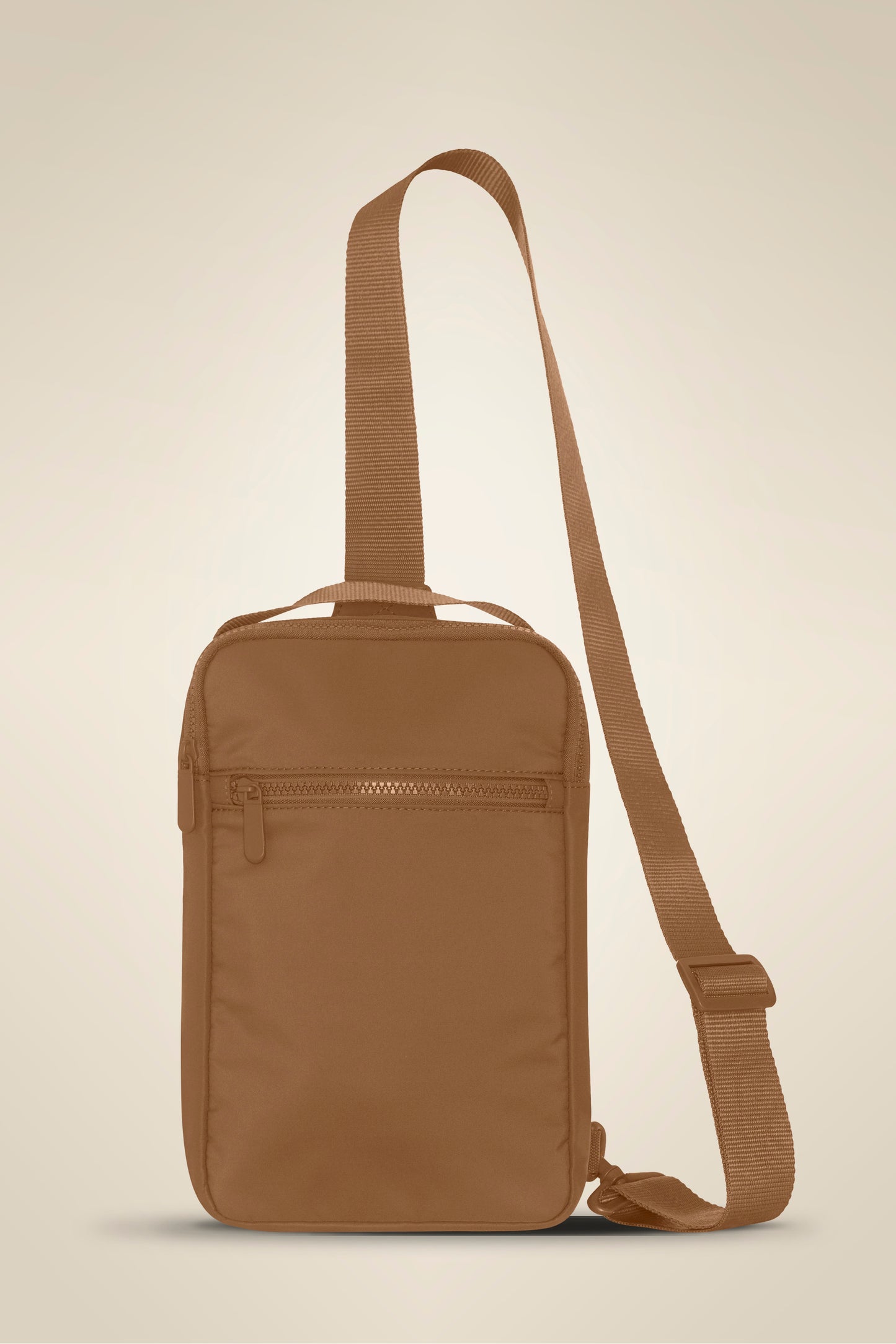 KOI&reg; MATTE SLING BAG. 4L
